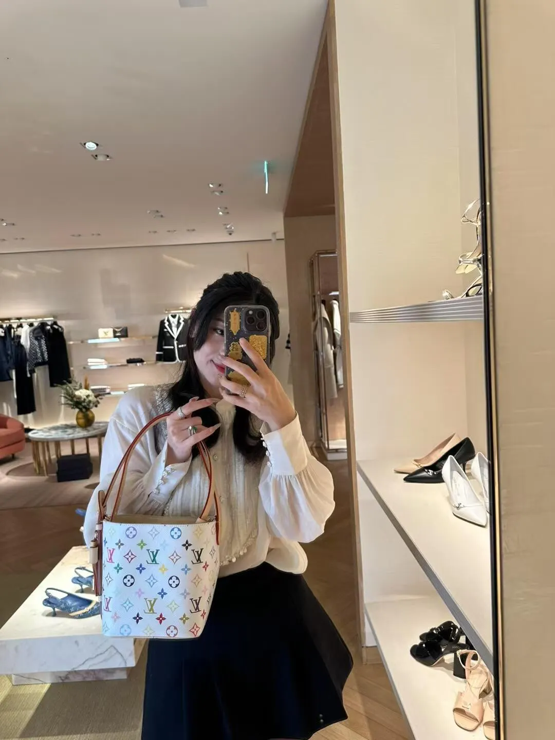 白三彩allin bb 怎么会这么可爱呀 温柔女孩该 水桶包 休闲水桶款