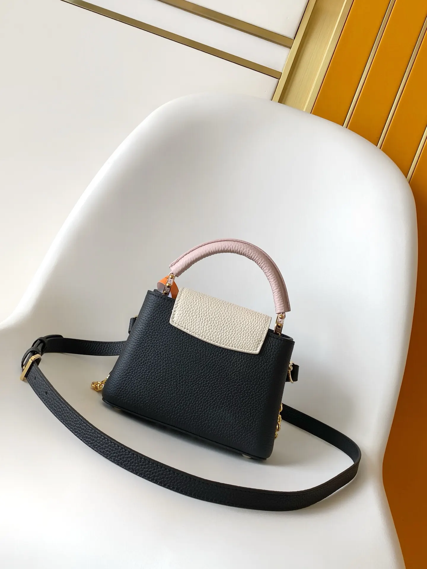 Louis Vuitton Black Chain Bag Leather