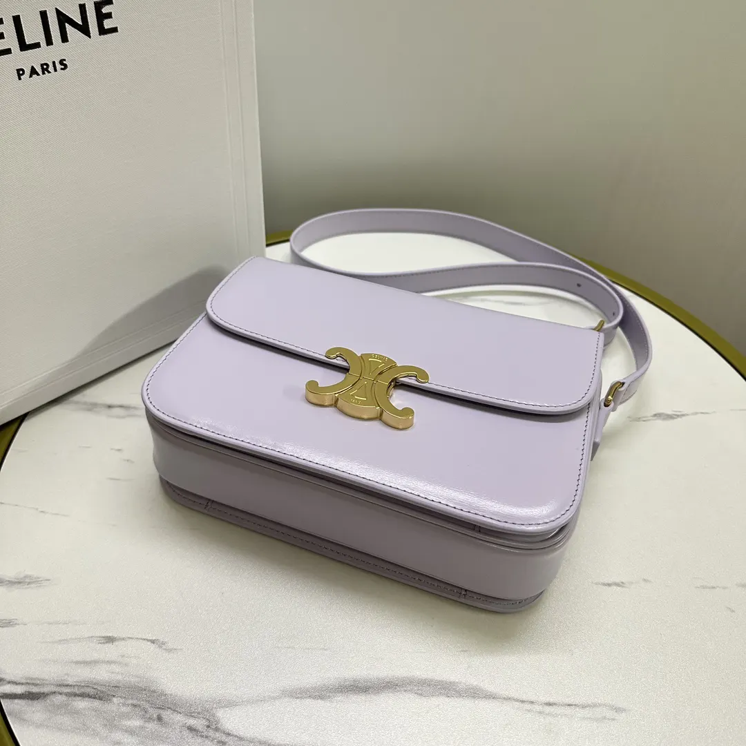 Celine Triomphe 牛皮 斜背包 輕便斜挎款