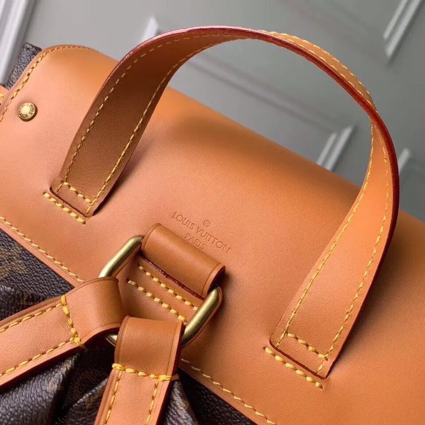 LV 金色 牛皮 雙肩包 实用雙肩款