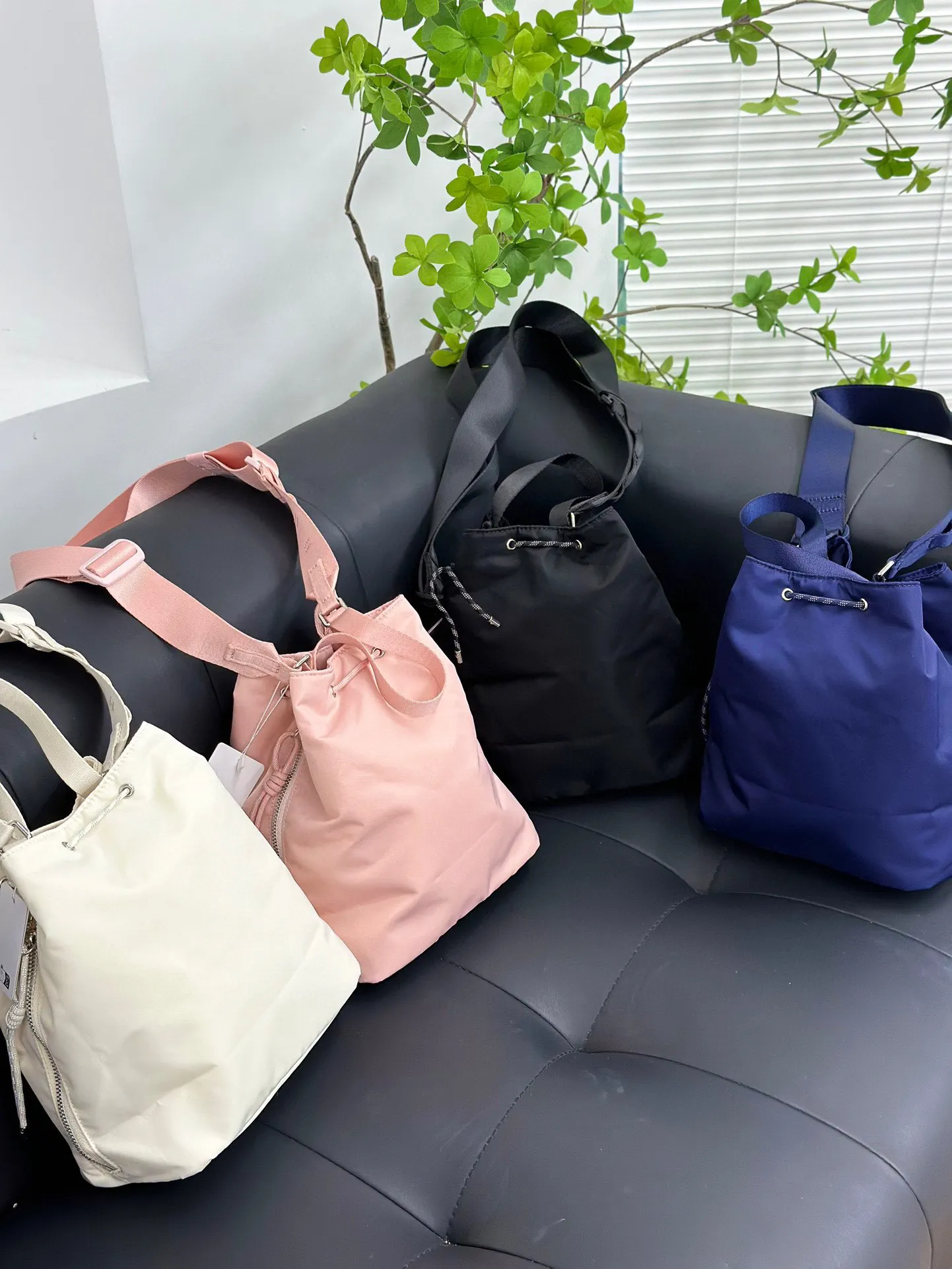 颜色合集图 本地 包邮 lululemon 水桶包 休闲水桶款