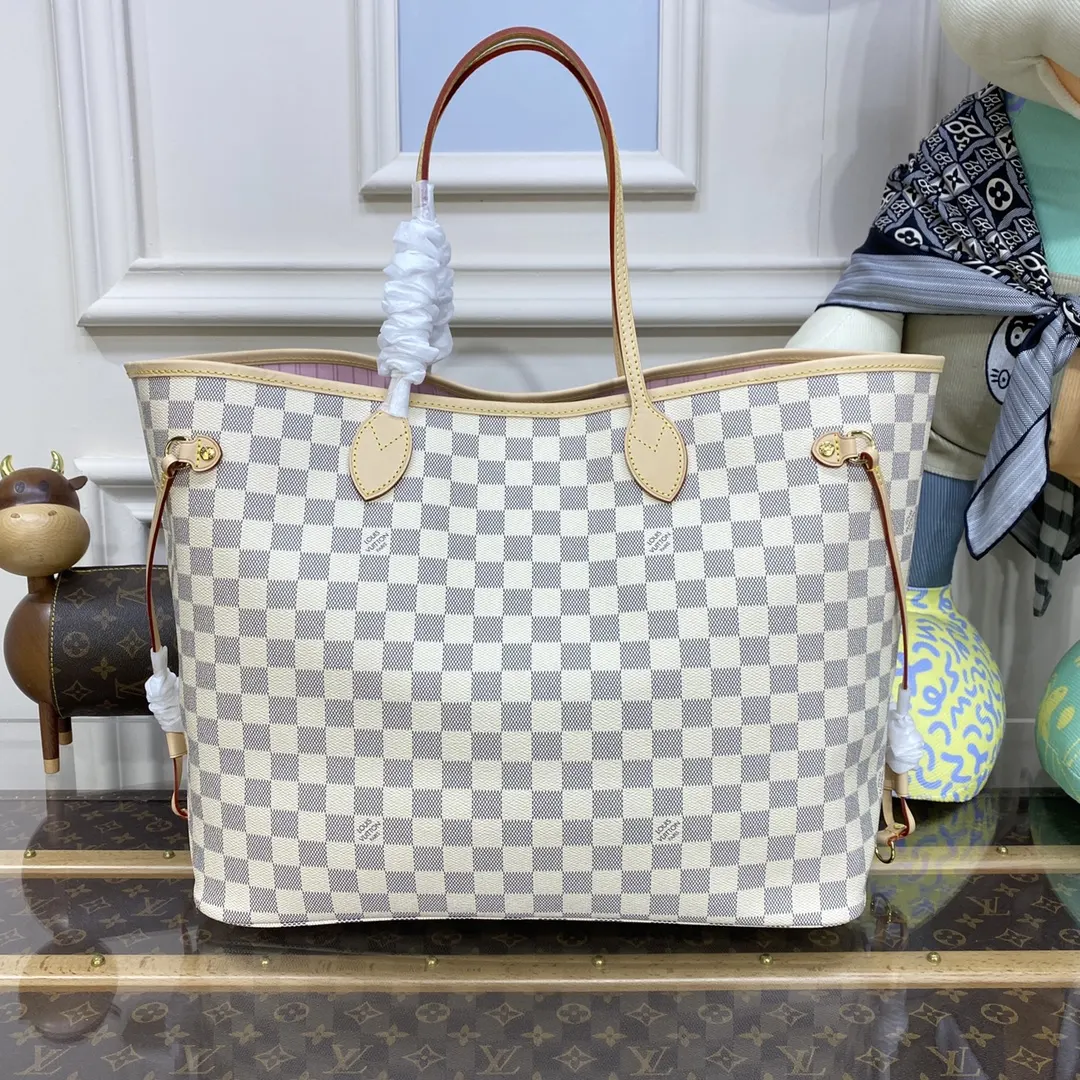 Neverfull 老花 帆布 手拿包 精致手拿款