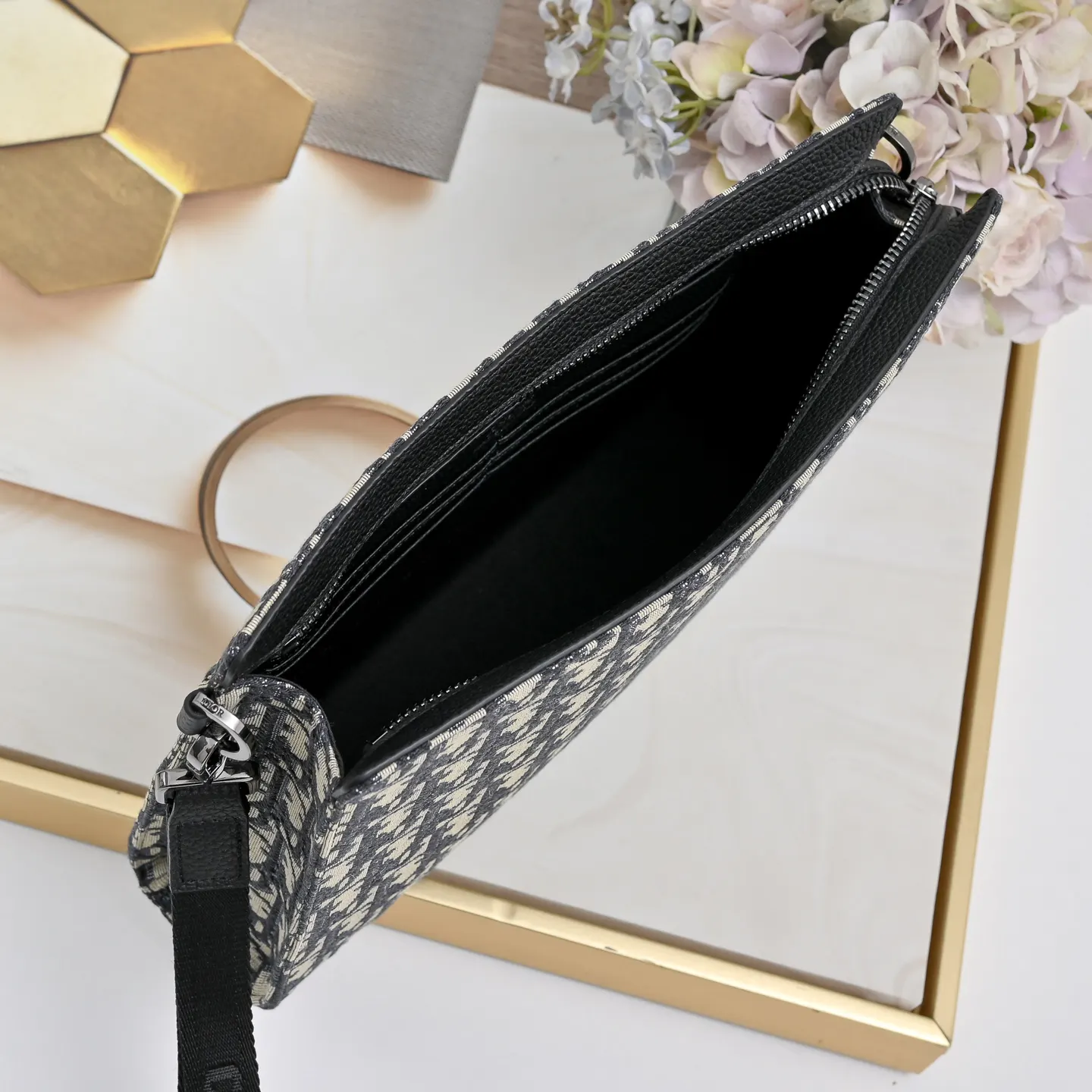 Dior Black Beige Clutch Bag Leather Image 9 Dior Black Beige Clutch Bag Leather Image 9