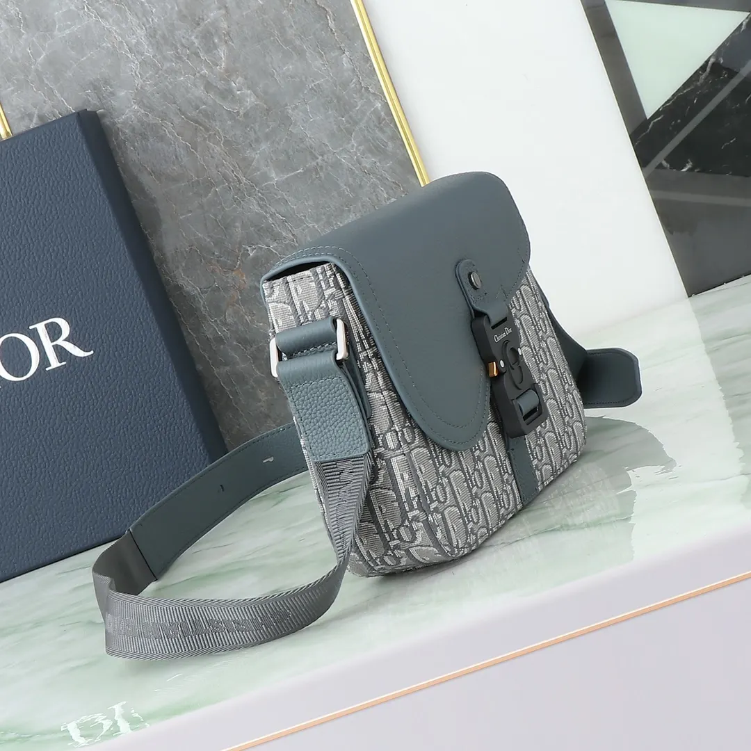 Gray Organizer Pouch Travel Leather