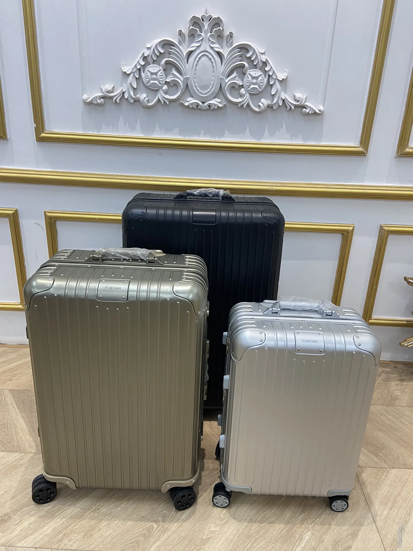 黑色 银色 精品 Original 系列 高端阳极 行李箱 旅行拉杆款 轻便出行款