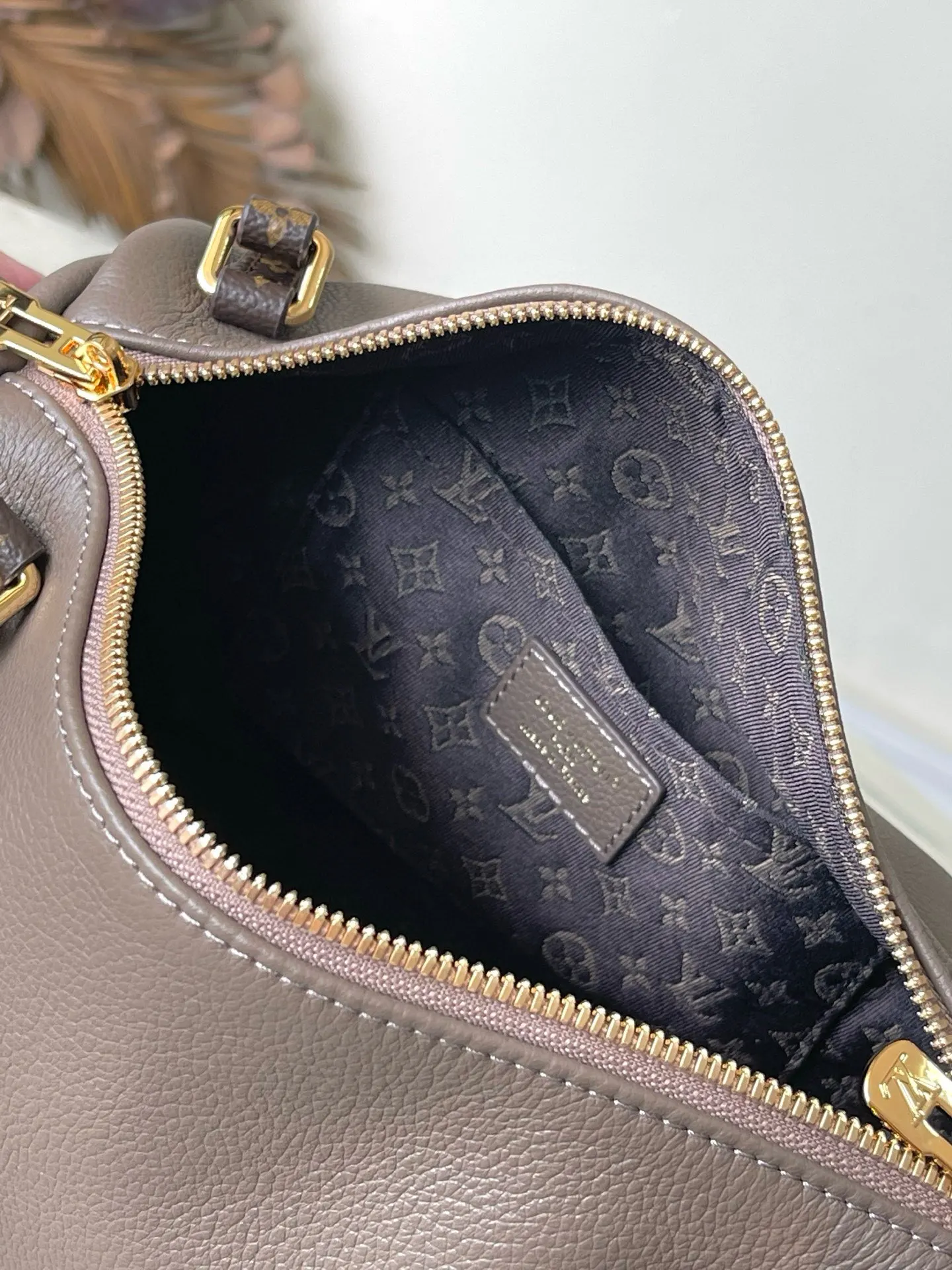 LV Keepall 牛皮 旅行包 大容量旅行款