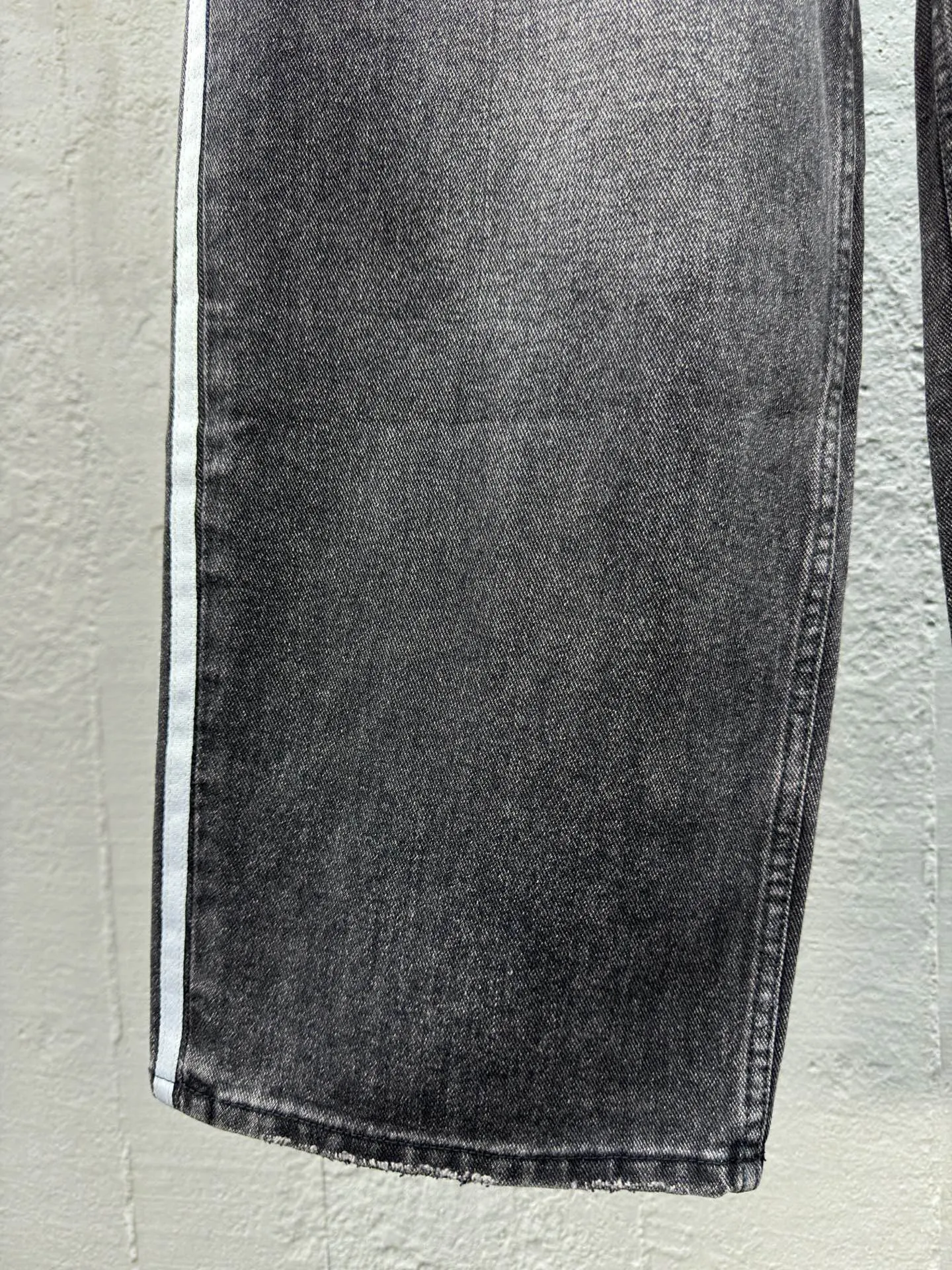 Balenciaga BLCG 黑色 牛仔褲 褲子(數字6) Balenciaga BLCG 黑色 牛仔褲 褲子(數字6)