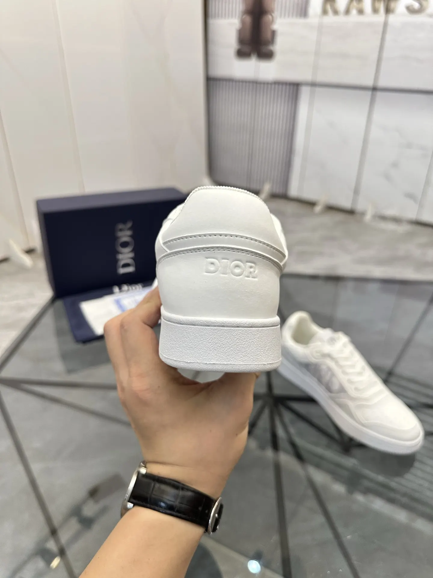 Dior Cowhide Shoes Comfortable And Sneakers