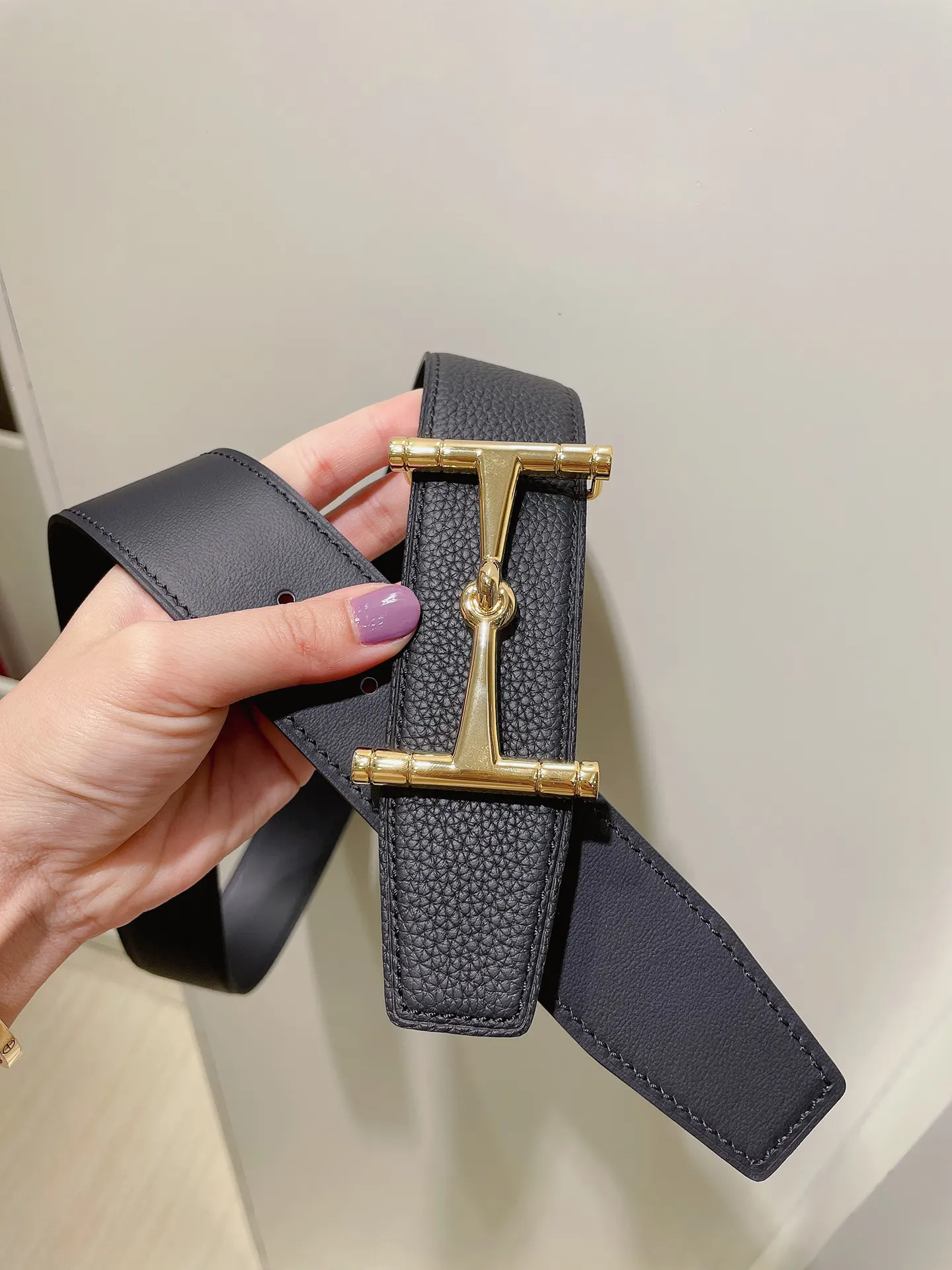 Hermès 牛皮 腰带 精致配饰