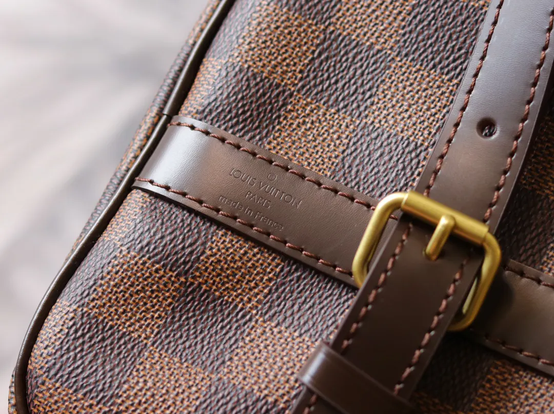 Louis Vuitton Fashion Item Travel Canvas Image 9 Louis Vuitton Fashion Item Travel Canvas Image 9