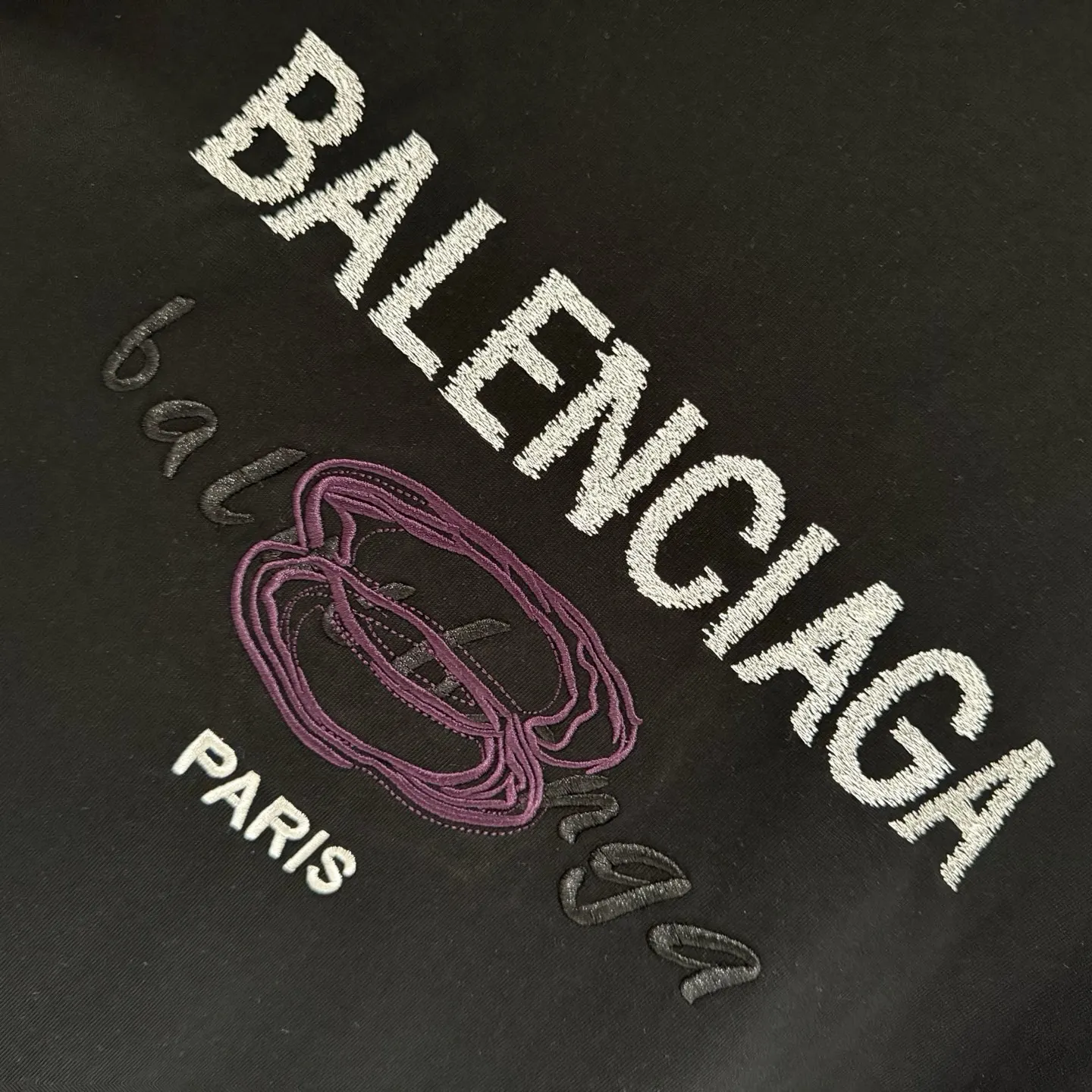 Balenciaga 25SS 刺绣 纯棉 短袖T恤 街头休闲款