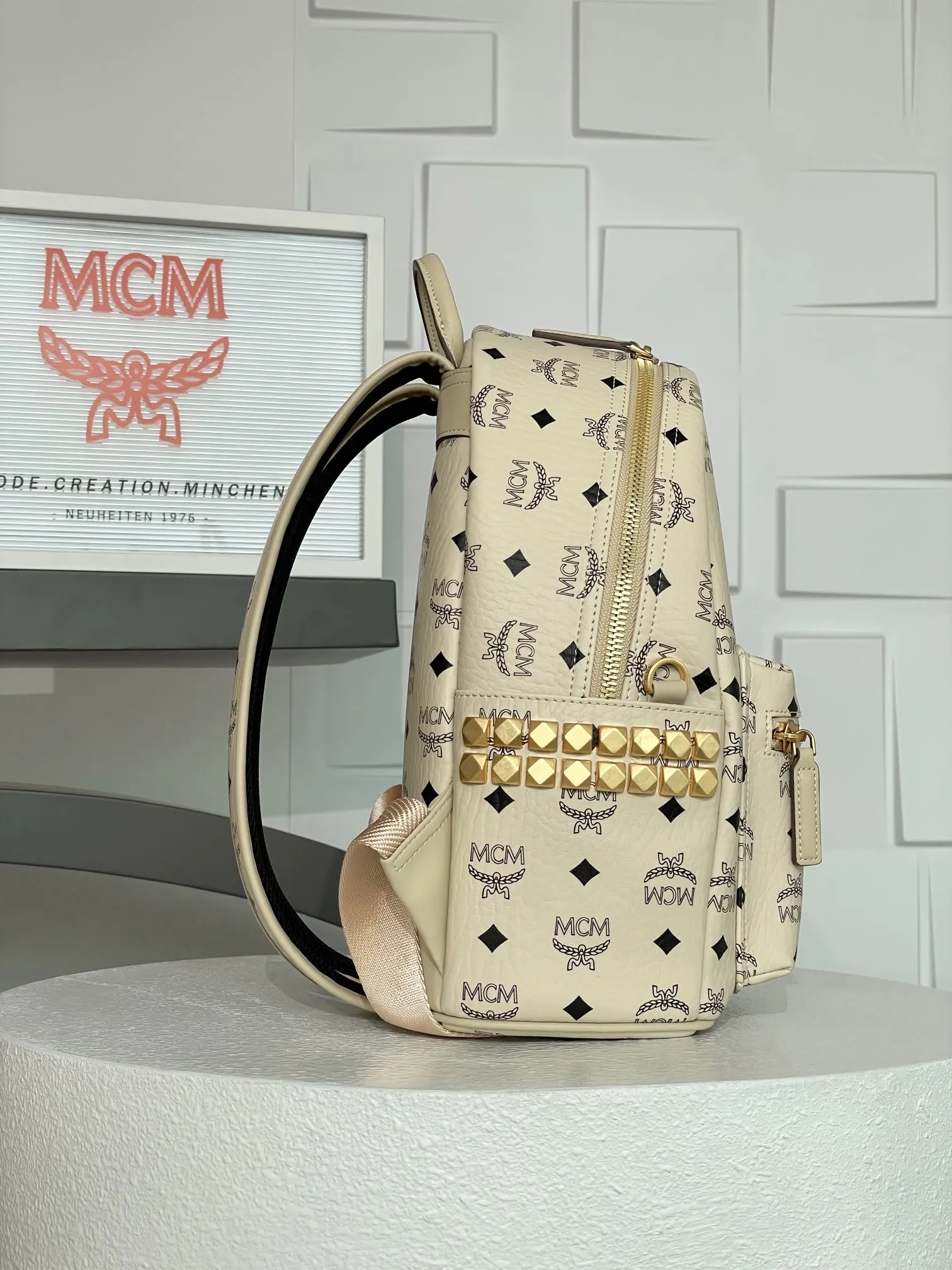 White Backpack Image 9 White Backpack Image 9
