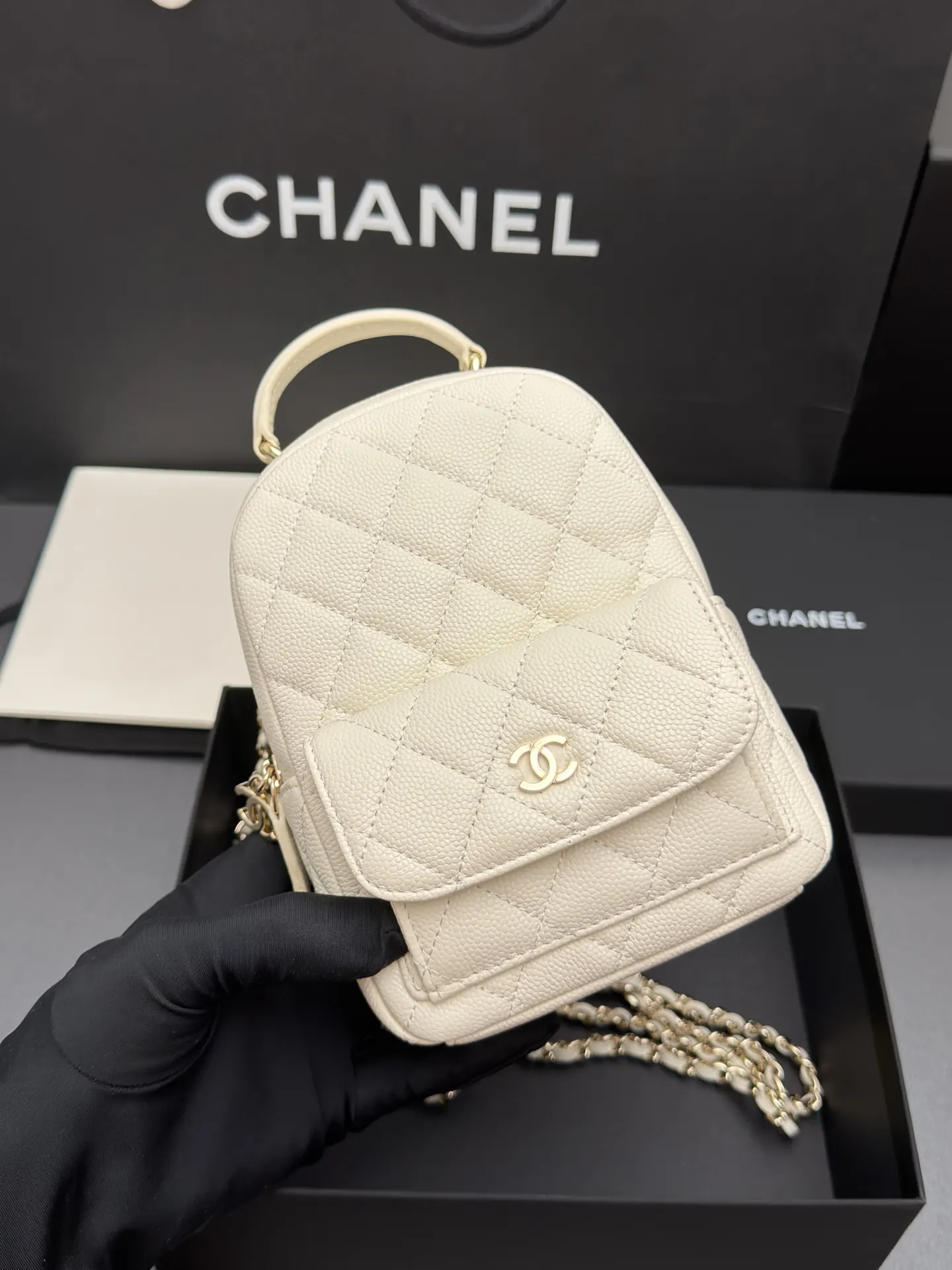 White Backpack Classic Fashion Leather
