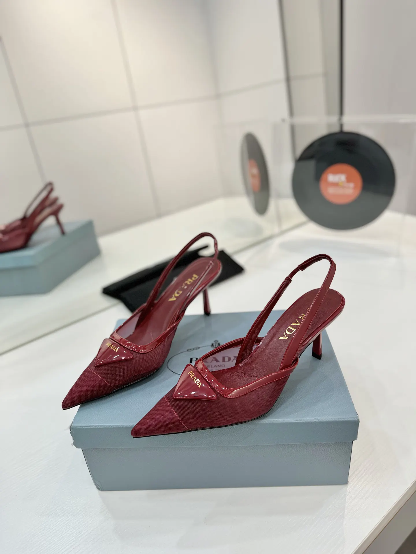 Prada 羊皮 漆皮 单鞋 舒適 高跟鞋