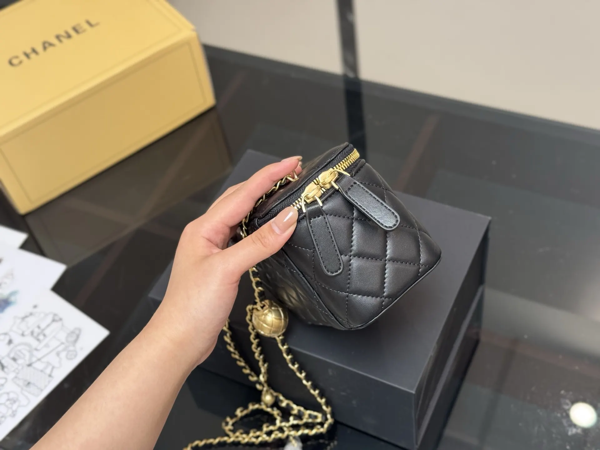 CHANEL 升级 斜挎包 轻便斜挎款
