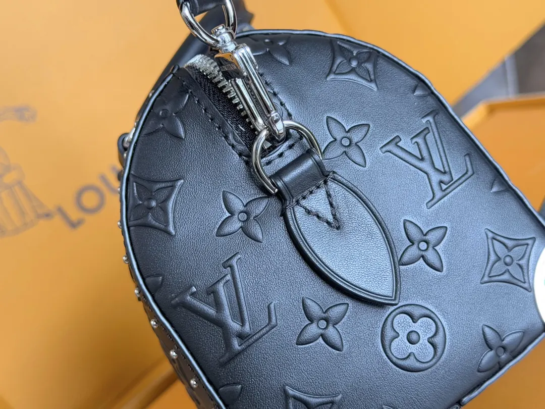 Chain Bag Leather
