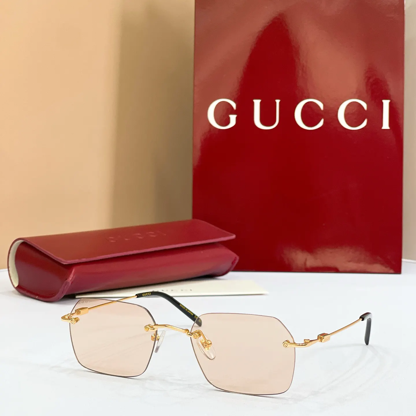 Gucci 墨镜 时尚防晒款 款27