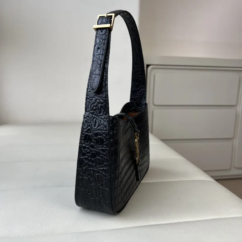 Hobo Shoulder Bag Vintage Leather