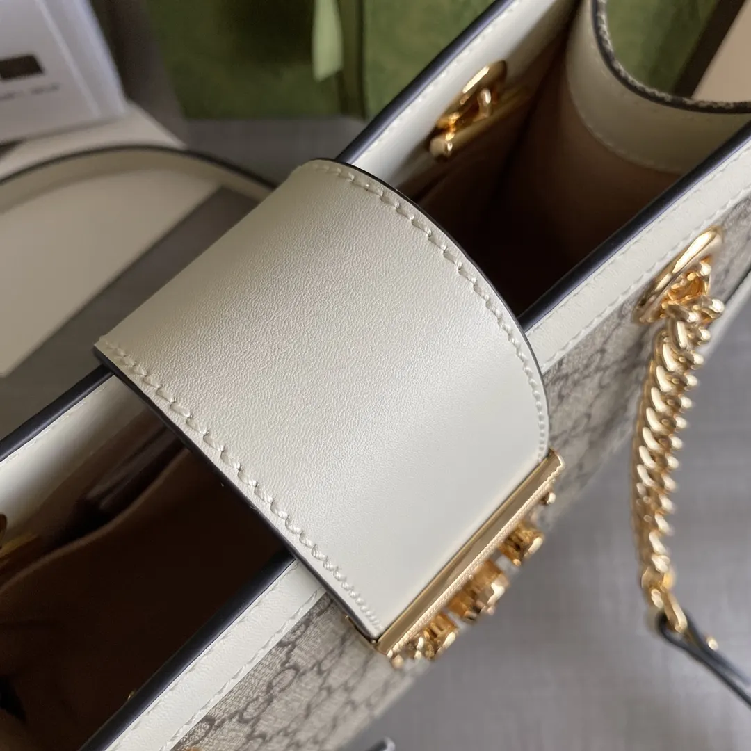 Gucci GG Supreme 绿色 Monogram 手提包