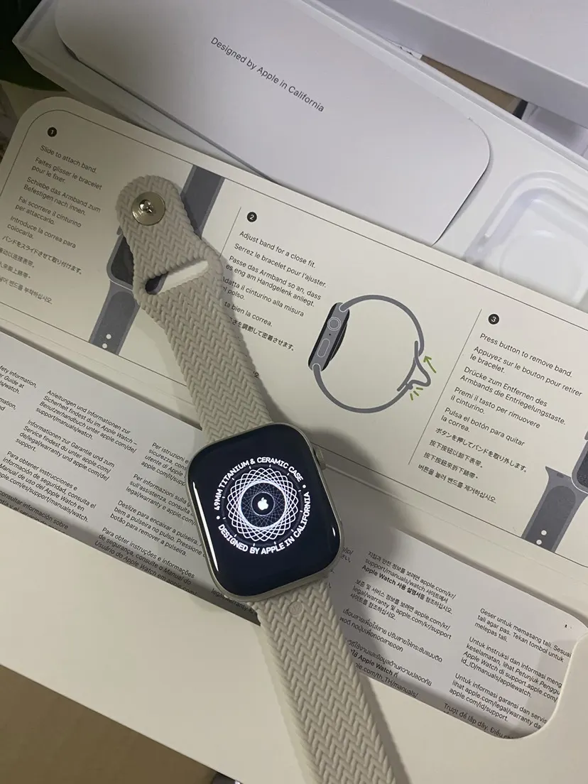 黑色 Watch 智能运动手表 定制 经典腕表款