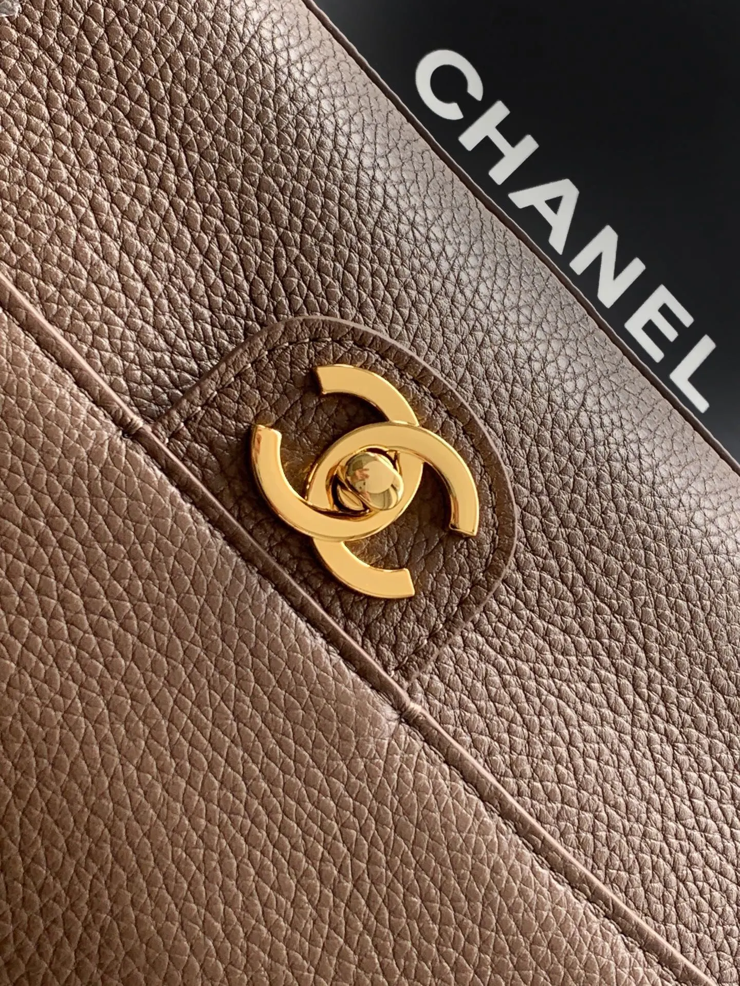 CHANEL 棕色 腋下包 復古腋下背款