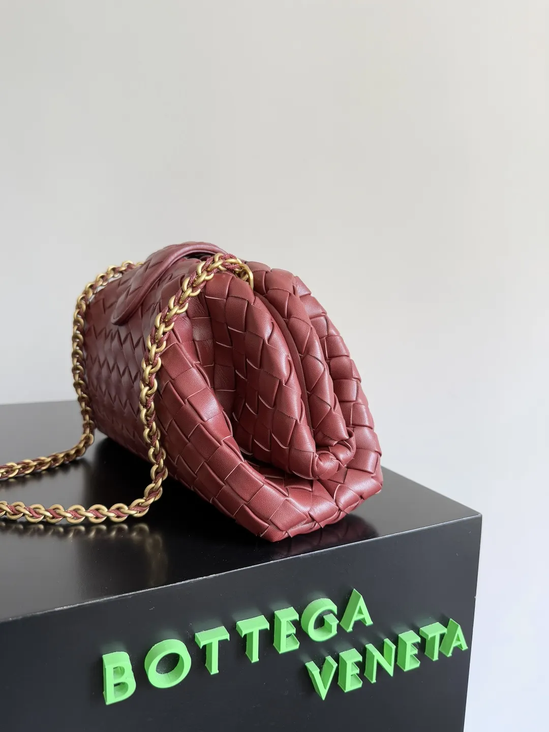 Bottega Veneta 链条包 精致链条款