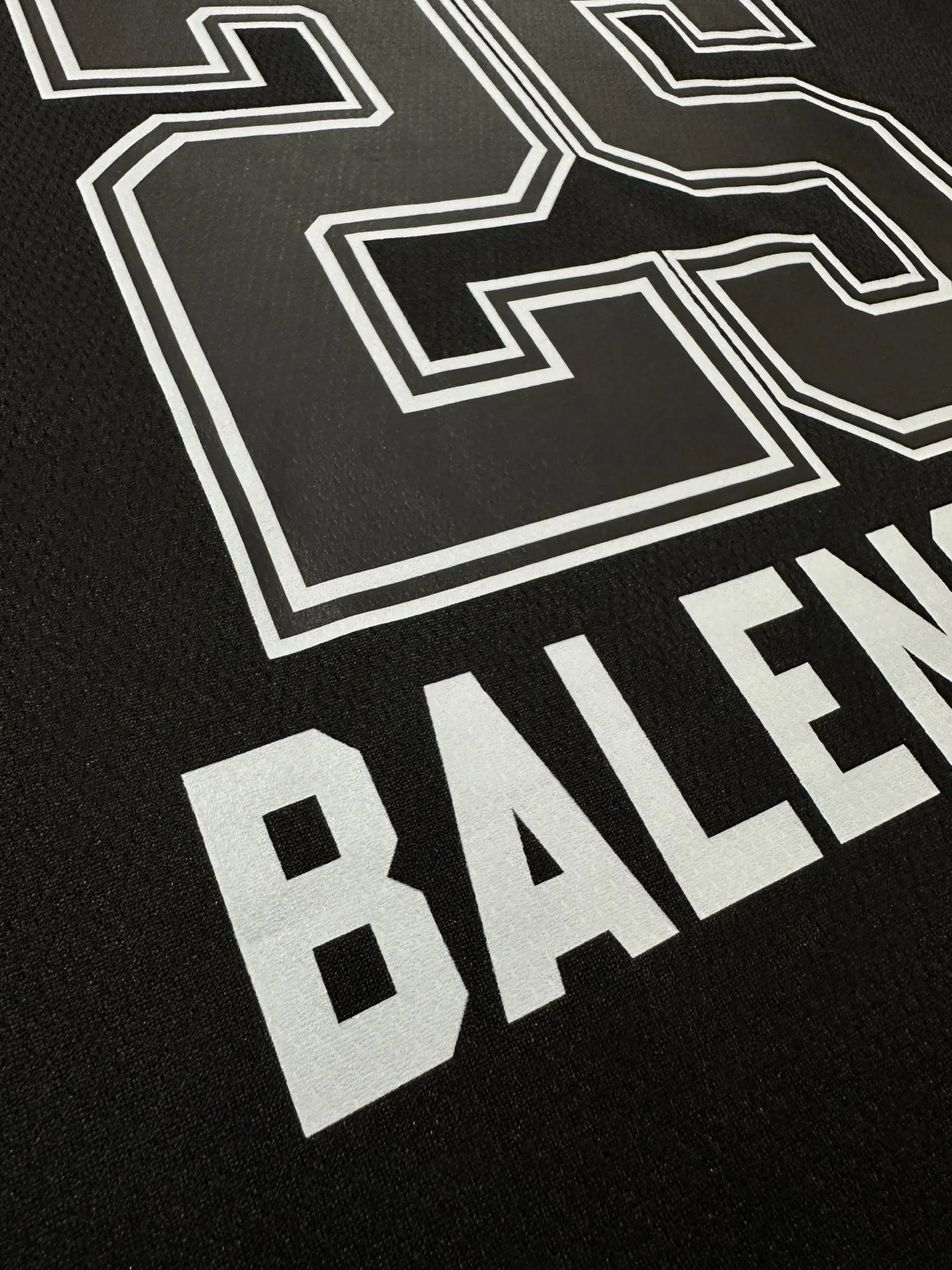 Balenciaga 25SS 短袖T恤 街头休闲款
