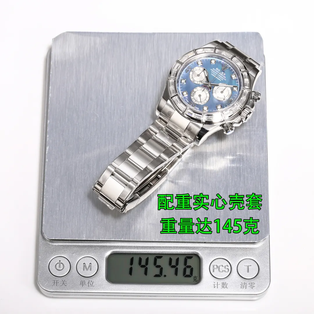 在时光的长河中 每一块手表都承载着独特的故事与记忆 经典腕表款