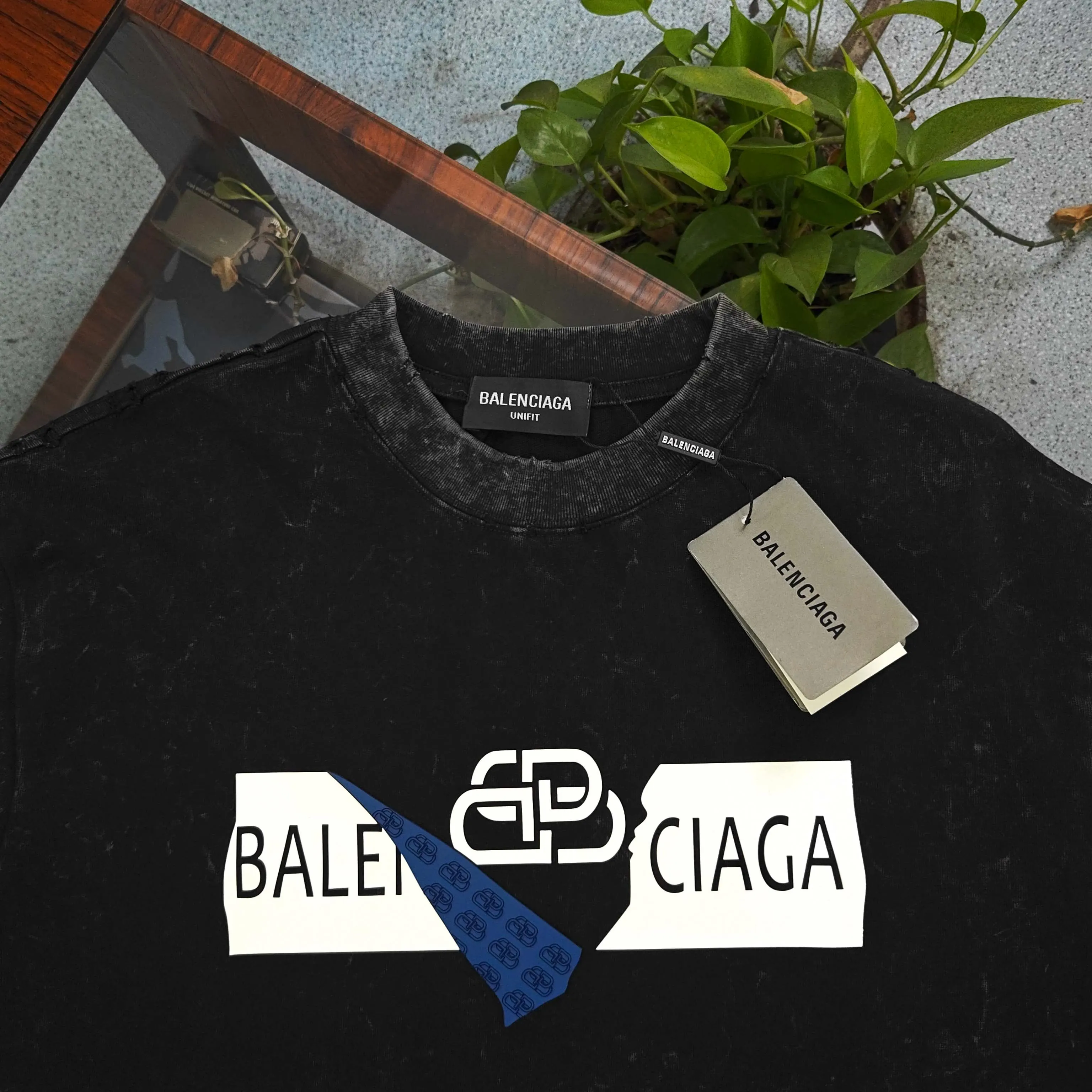 Balenciaga Black Logo Short Sleeve T-Shirt Loose