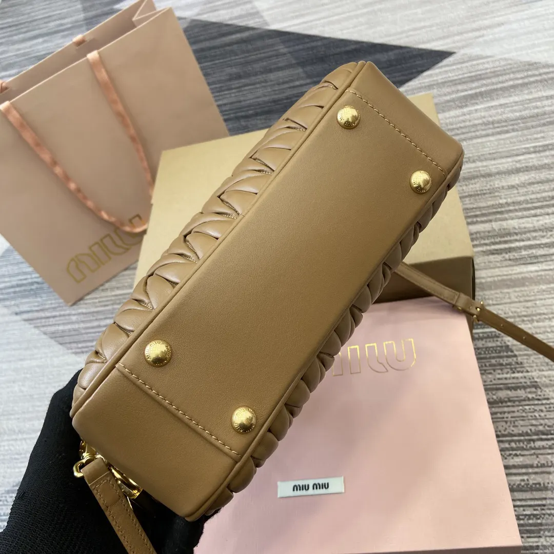 Brown Crossbody Bag Lightweight Image 13 Brown Crossbody Bag Lightweight Image 13