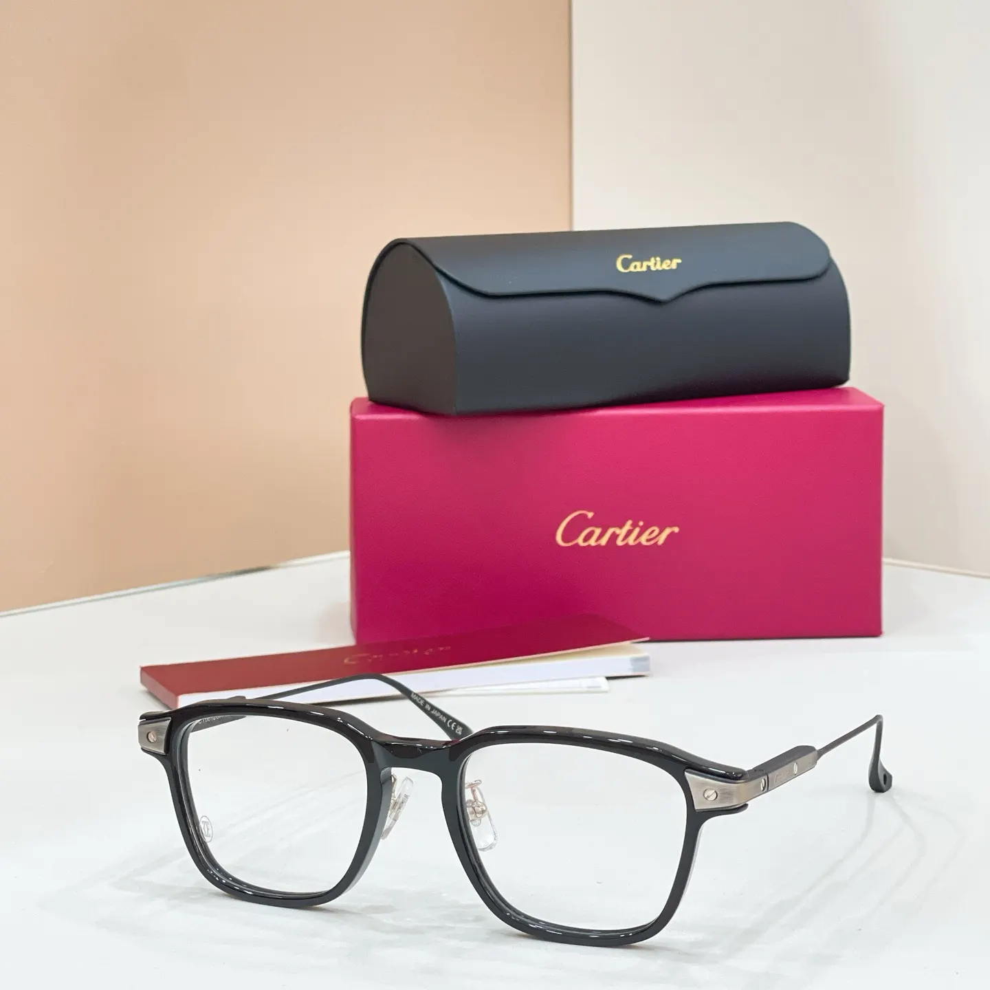 Cartier 墨镜 时尚防晒款 款4