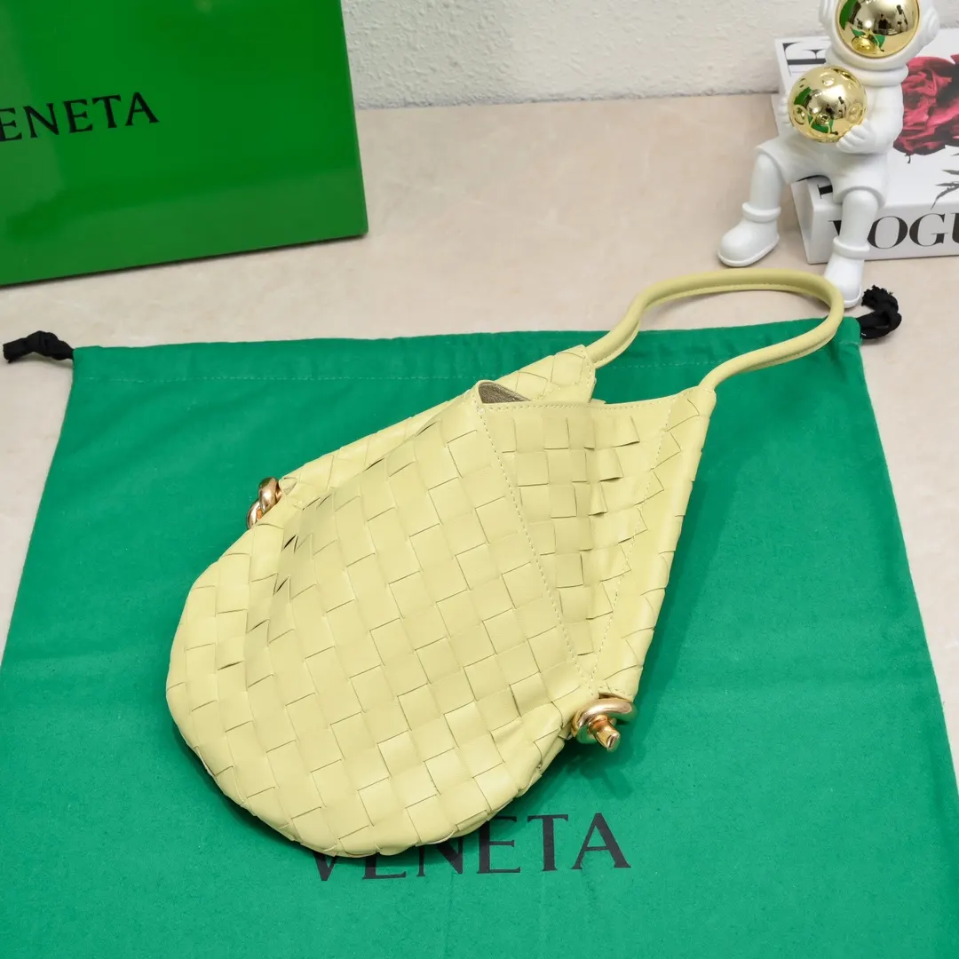 Black Green Shoulder Bag