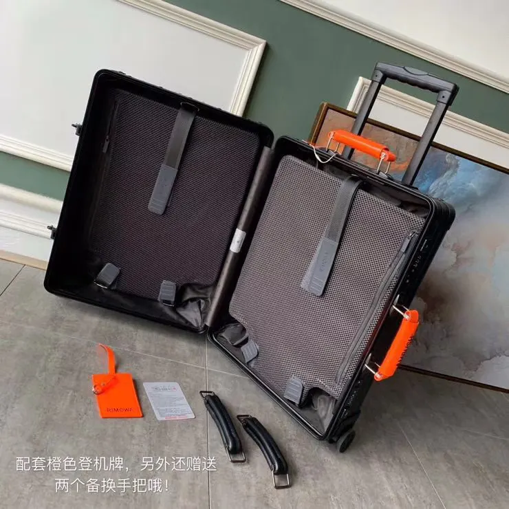 黑色 银色 日默瓦联名A USH ®为庆祝 成立 周年 引 行李箱 旅行拉杆款 轻便出行款
