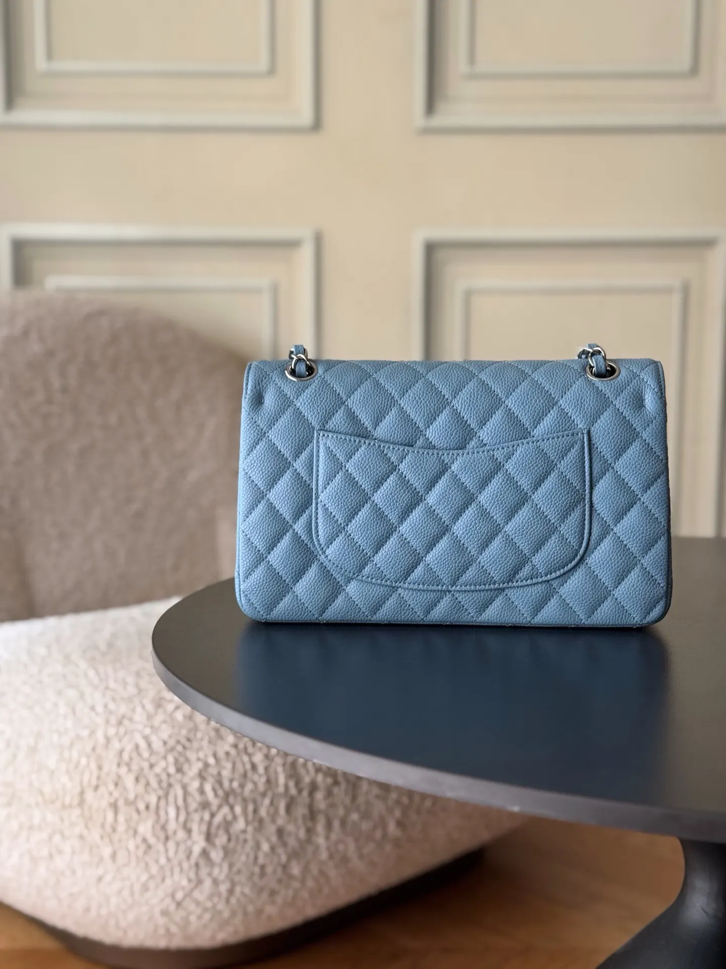 Chanel 浅蓝色鱼子酱牛皮翻盖链条包 金扣 复古