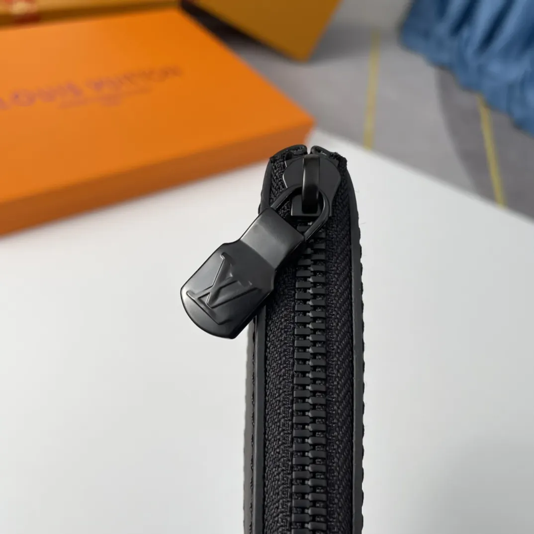 LV Pochette Discovery 老花 手提包 精选款