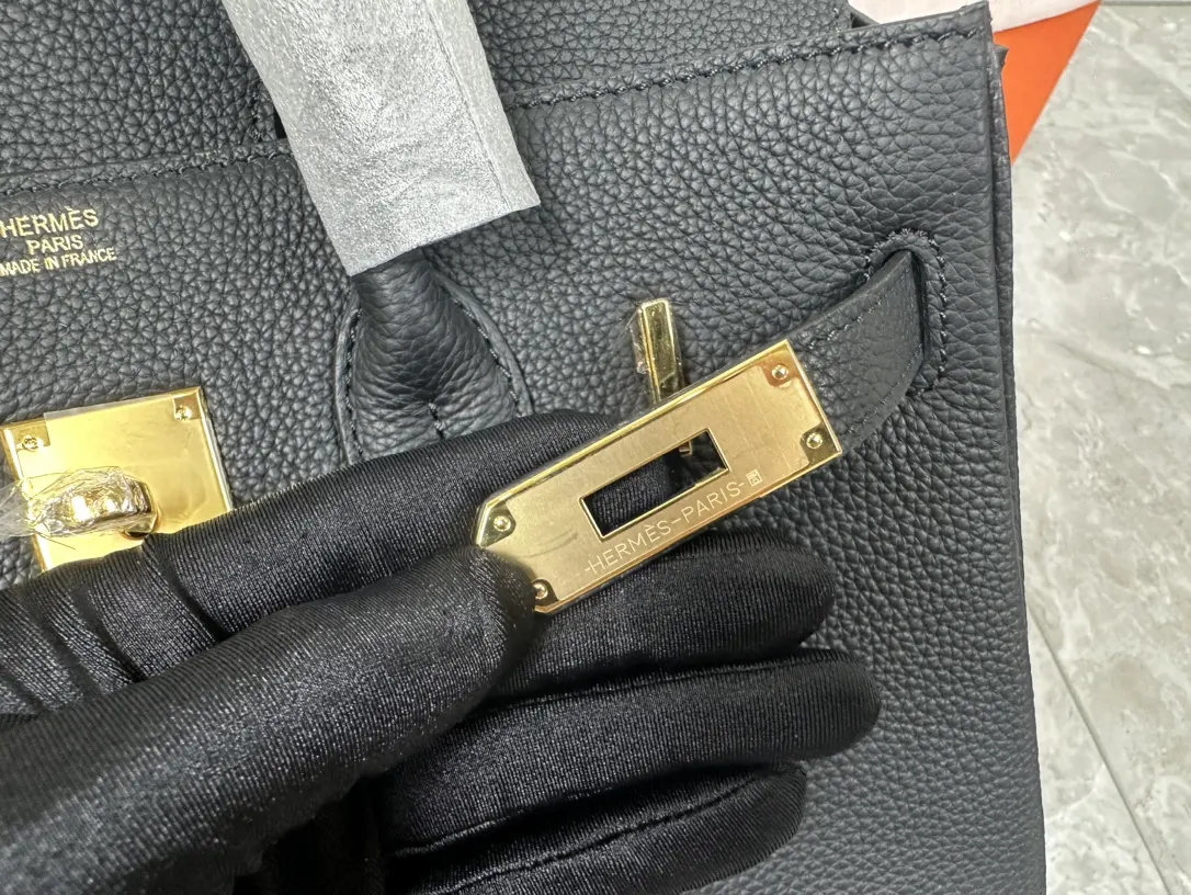 Hermès 供你选择 荔枝纹牛皮 手提包