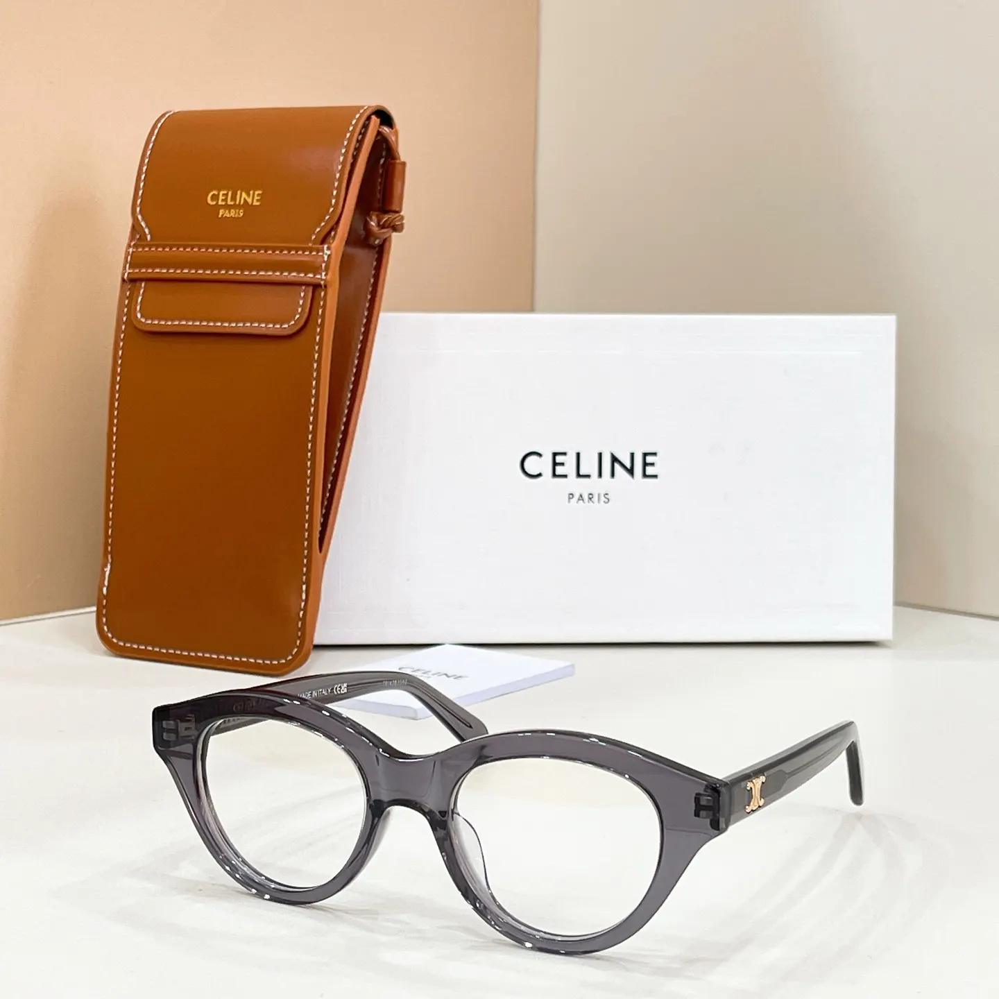 Celine 墨镜 时尚防晒款 款7