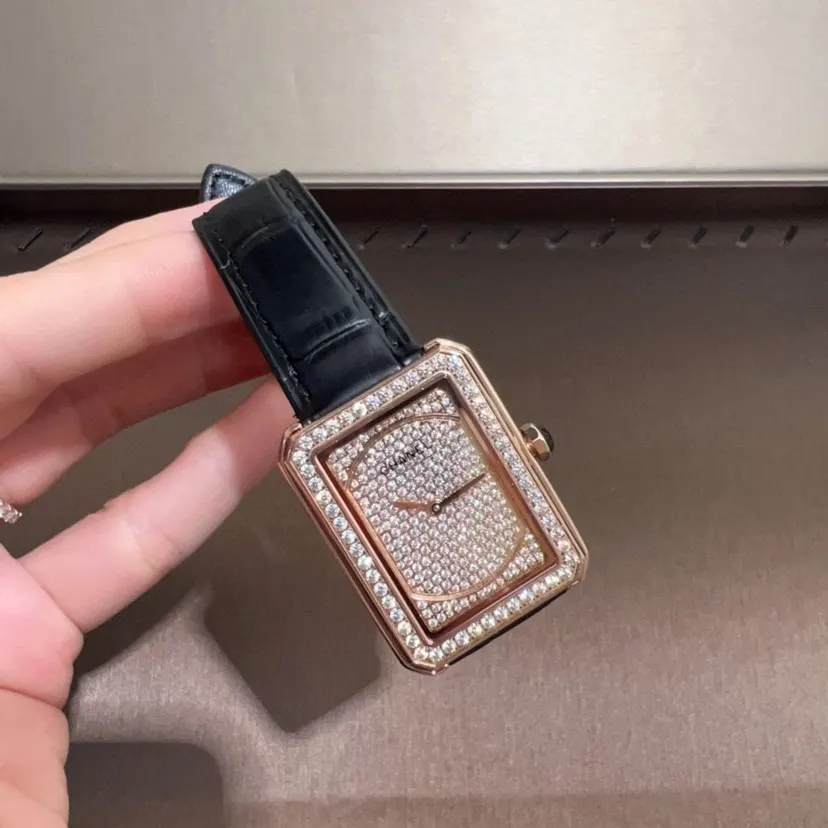 CHANEL 牛皮 Boy Friend系列 女士腕表 进口石英机芯 采 手錶 經典腕表款