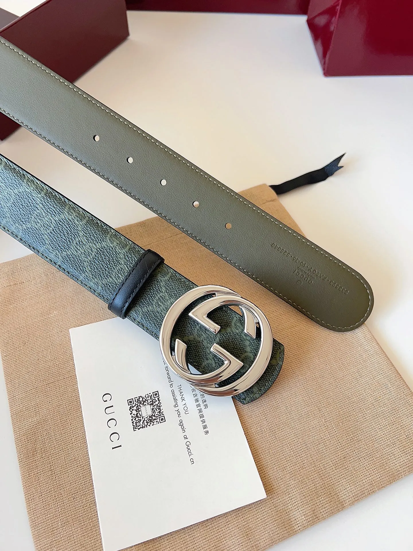 Gucci 双G扣牛皮腰带 绿色