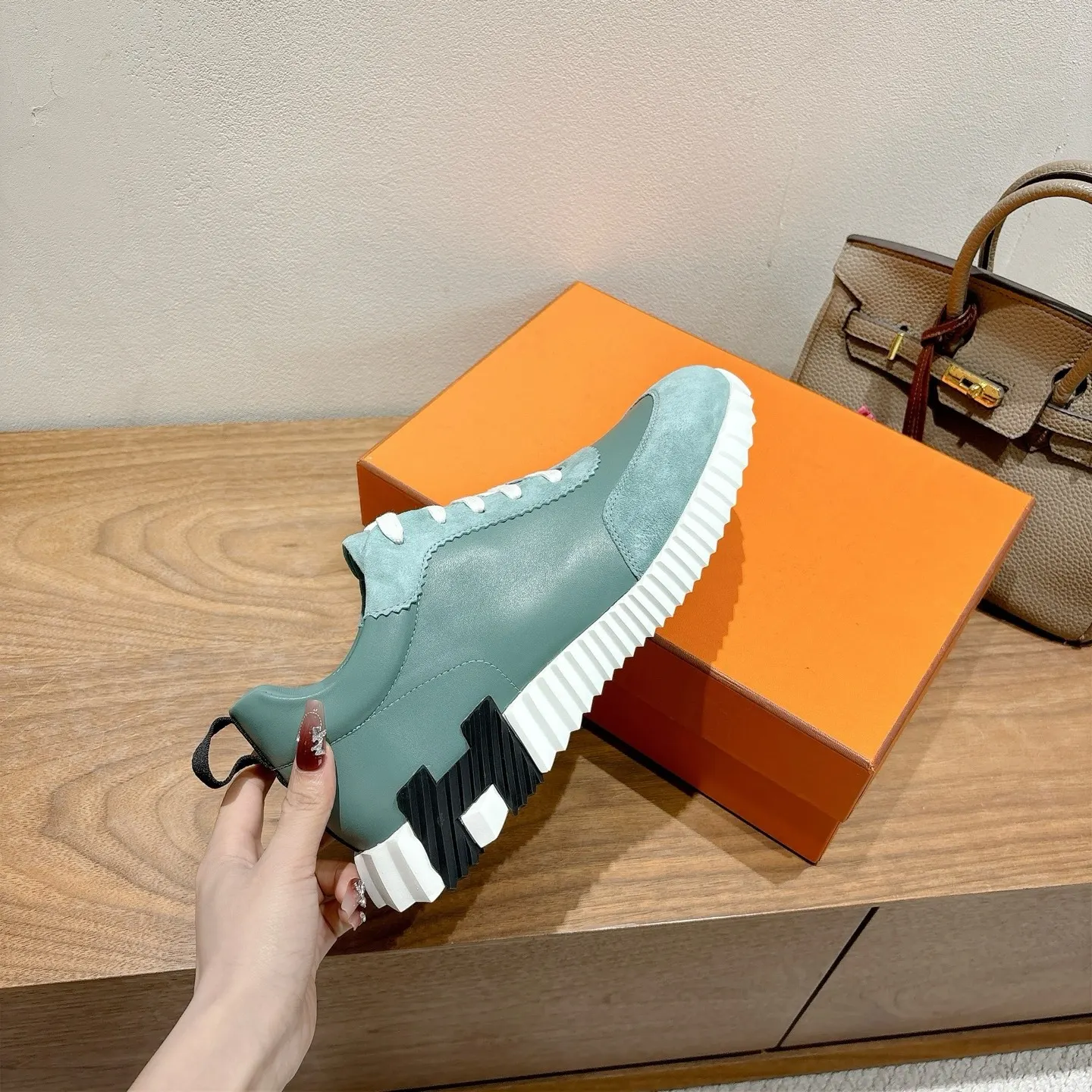 Hermes SS Sneakers Casual Versatile