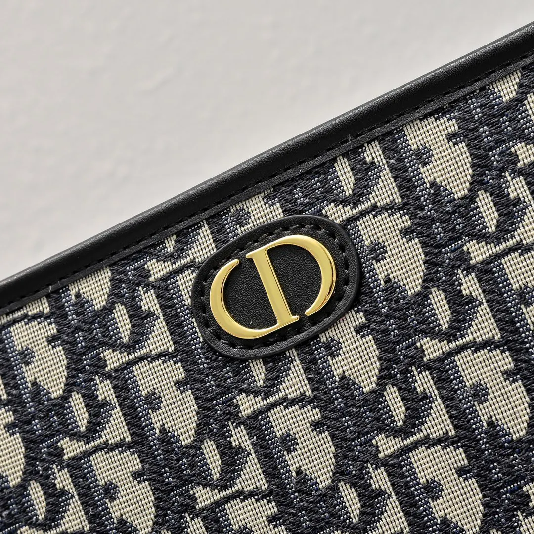 Dior 黑色Oblique斜挎包