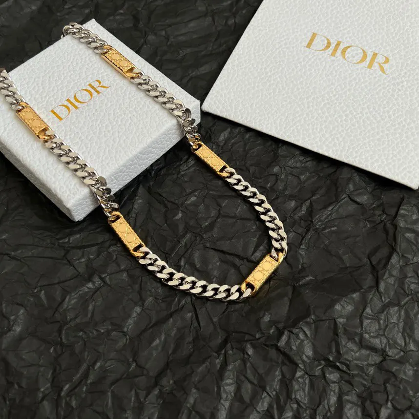 Dior 黑色/金色 项链