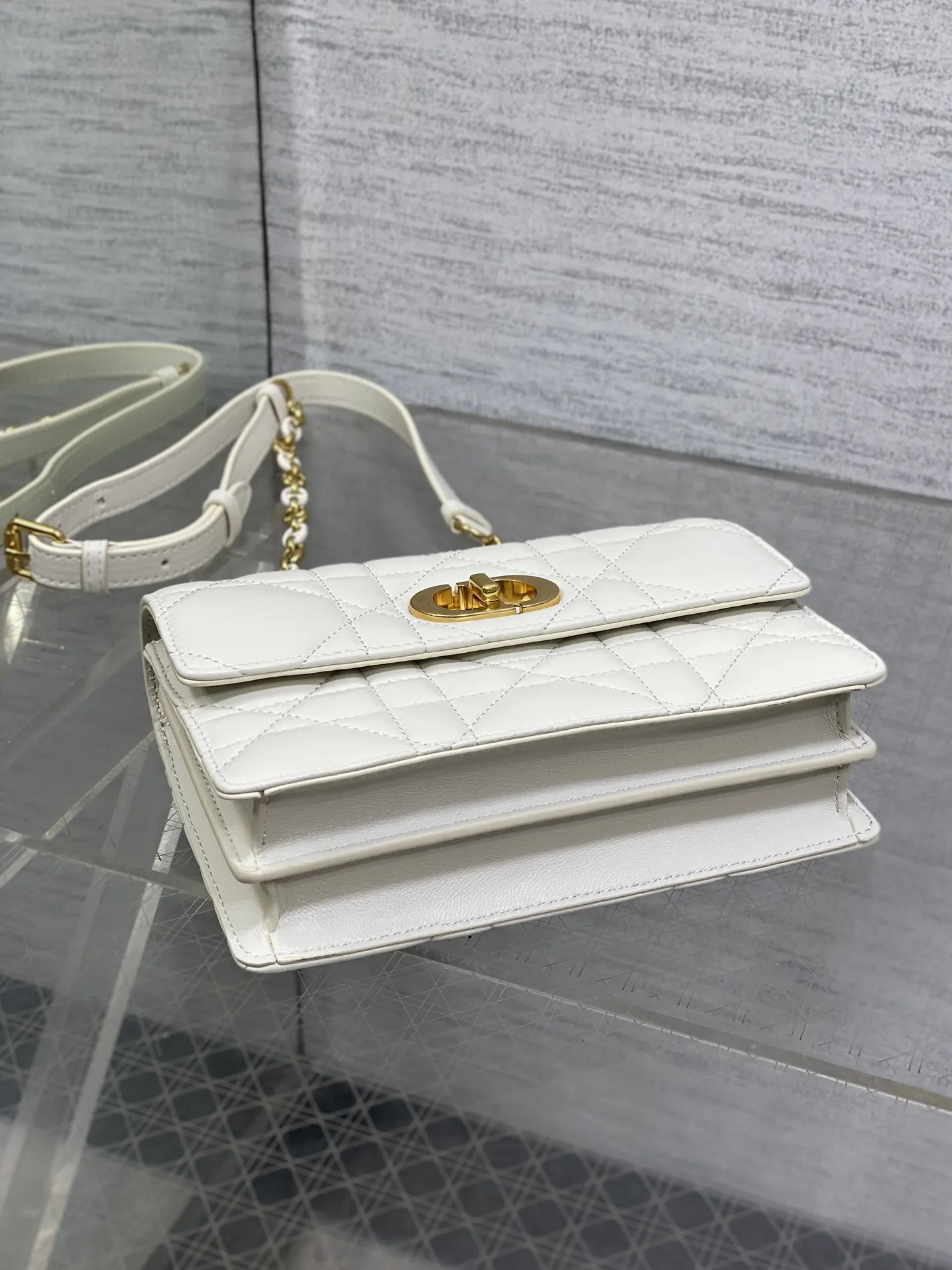 Dior Cannage藤格纹 链条包 手提斜挎