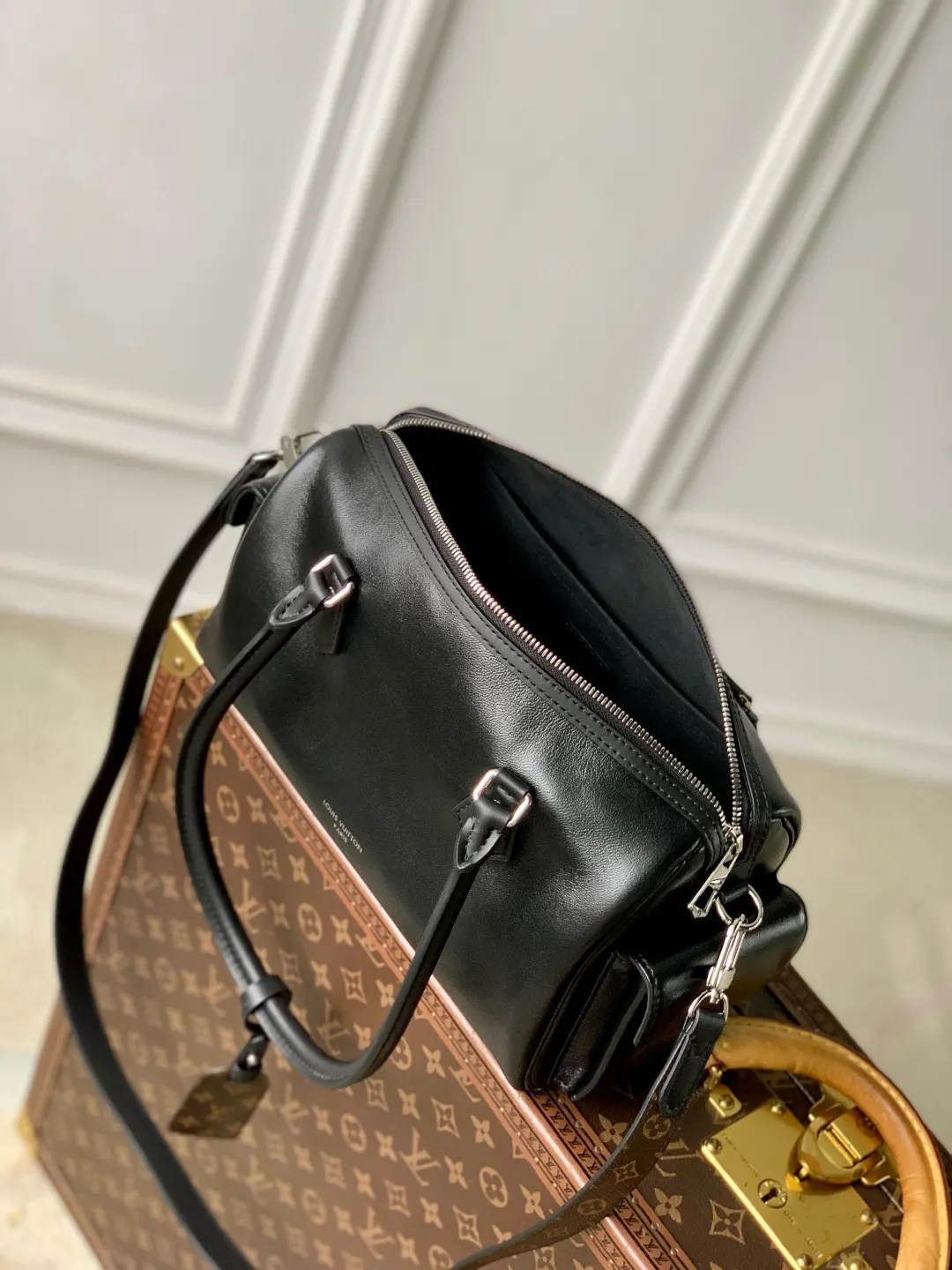 LV Speedy 牛皮 收纳包 旅行收纳款