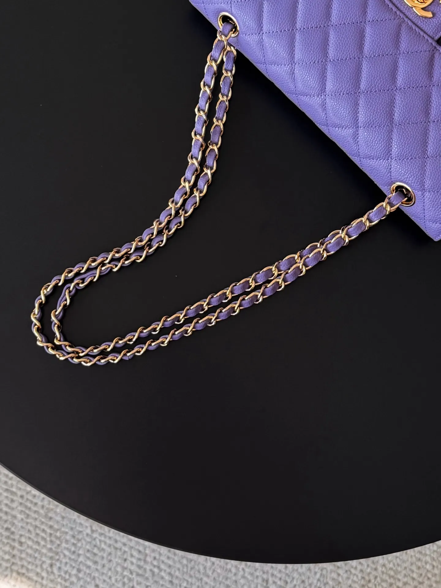 Chanel Caviar Cowhide Flap Chain Bag One Shoulder Cross Image 4 Chanel Caviar Cowhide Flap Chain Bag One Shoulder Cross Image 4