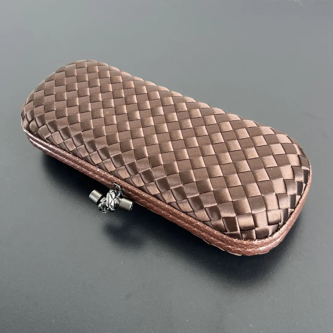 Bottega Veneta 化妆包 便携收纳款