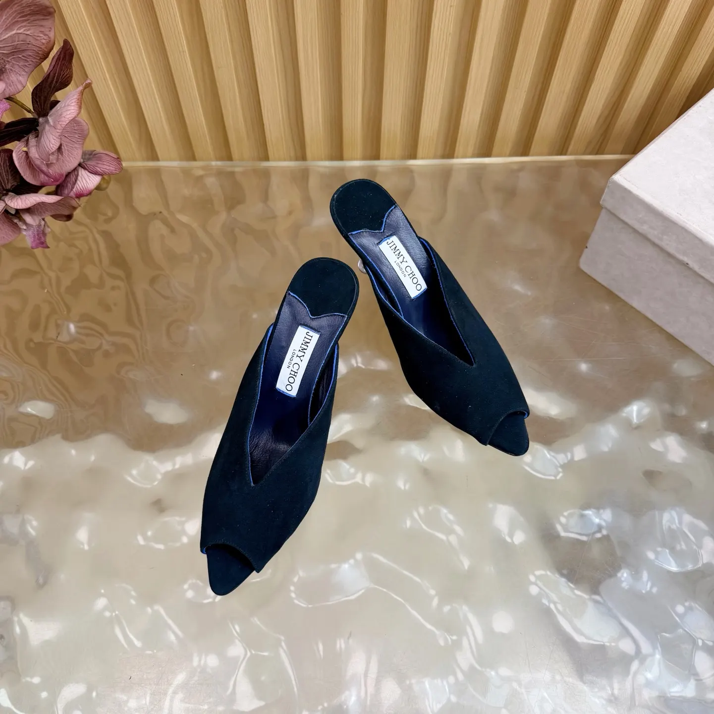 Jimmy Choo 运动鞋 休闲百搭款 款10