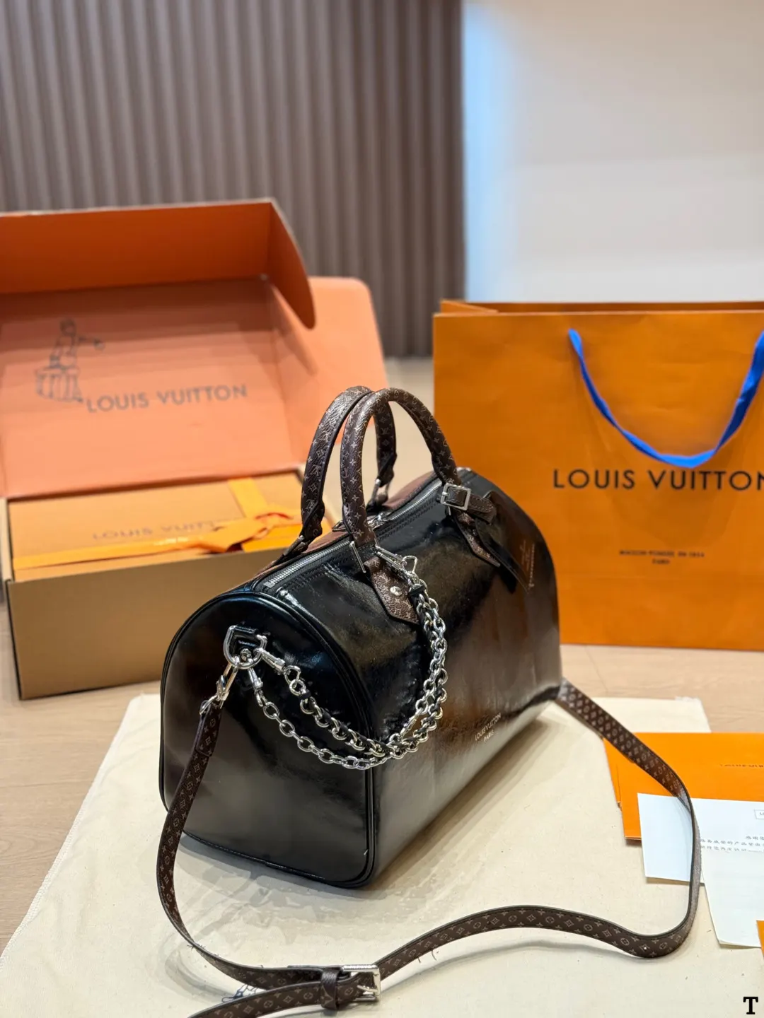 LV Speedy 黑色 老花 牛皮 鏈條包 精致鏈條款