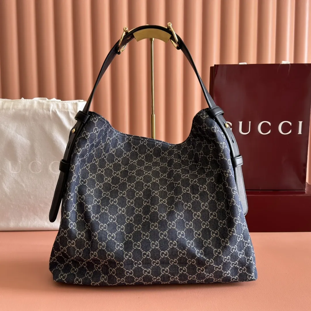 Gucci 黑色 蓝色 牛皮 腋下包 复古腋下背款
