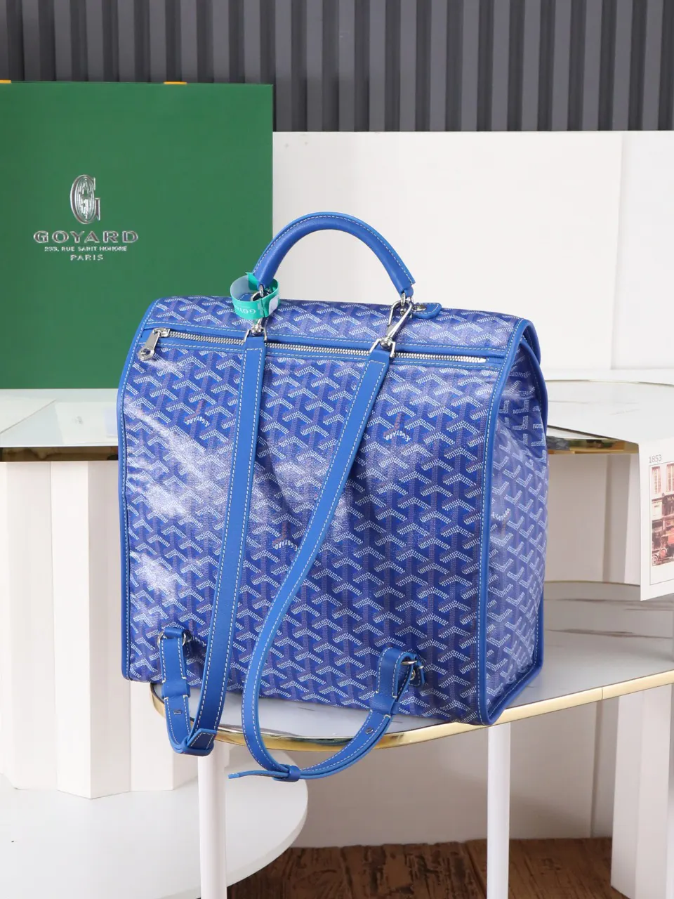 Goyard saint léger包就是一个典型的例子 双肩包 实用双肩款